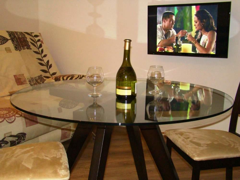 Pleasure Apartment Near Center Of Odessa Экстерьер фото